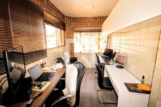 Escritório de apartamento à venda com 4 quartos, 315m² em Santo Antônio, Belo Horizonte