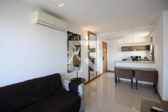 Studio de kitnet/studio para alugar com 1 quarto, 38m² em Jacarepaguá, Rio de Janeiro