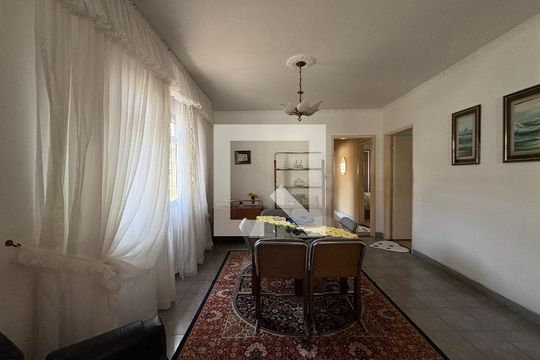 Sala de casa à venda com 3 quartos, 378m² em Vila Lucinda, Santo André