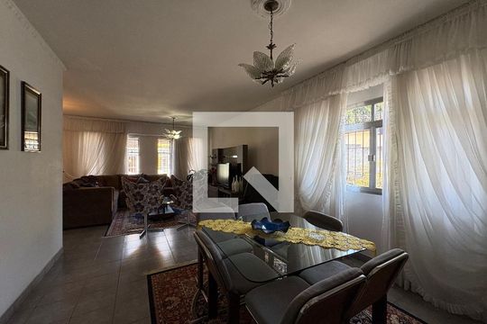 Sala de casa à venda com 3 quartos, 378m² em Vila Lucinda, Santo André