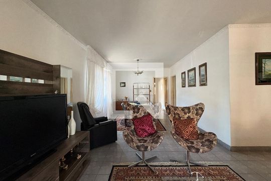 Sala de casa à venda com 3 quartos, 378m² em Vila Lucinda, Santo André
