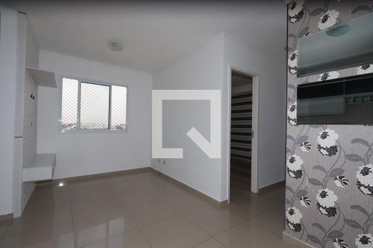 Sala de apartamento para alugar com 2 quartos, 48m² em Cidade Satelite Santa Barbara, São Paulo