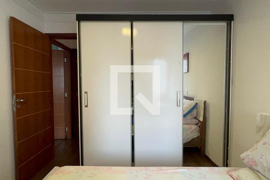 Quarto 1 de apartamento à venda com 2 quartos, 80m² em Pinheiros, São Paulo