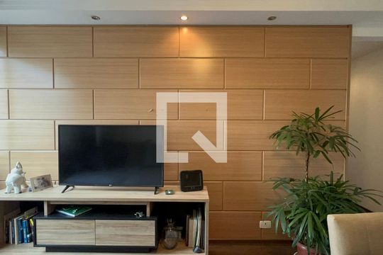 Sala de apartamento à venda com 2 quartos, 80m² em Pinheiros, São Paulo