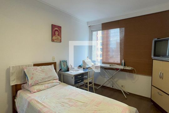 Quarto 1 de apartamento à venda com 2 quartos, 80m² em Pinheiros, São Paulo