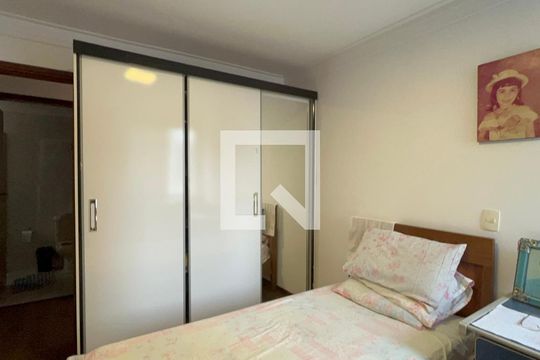 Quarto 1 de apartamento à venda com 2 quartos, 80m² em Pinheiros, São Paulo