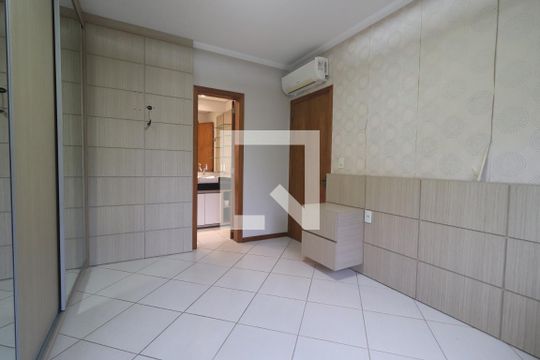 Suíte de apartamento à venda com 2 quartos, 80m² em Centro, Novo Hamburgo
