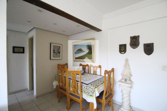Sala de apartamento para alugar com 2 quartos, 60m² em Jacarepaguá, Rio de Janeiro