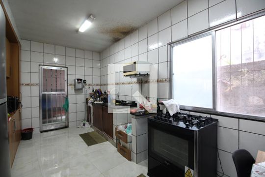Cozinha de casa de condomínio para alugar com 3 quartos, 100m² em Taquara, Rio de Janeiro