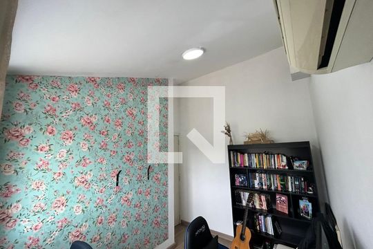 Quarto 2 de casa de condomínio à venda com 2 quartos, 97m² em Humaitá, Porto Alegre