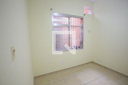 Quarto  de casa de condomínio à venda com 3 quartos, 300m² em Taquara, Rio de Janeiro
