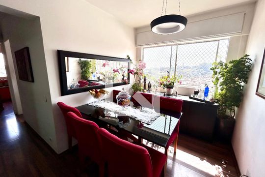 Sala de apartamento à venda com 3 quartos, 70m² em Vila Leonor, Guarulhos