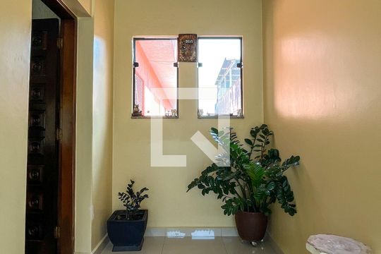 Hall de entrada de casa à venda com 4 quartos, 354m² em Vila Zulmira, São Paulo
