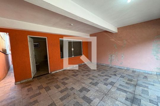 Garagem de casa à venda com 3 quartos, 150m² em Aglomeração Urbana de Jundiaí, Jundiaí