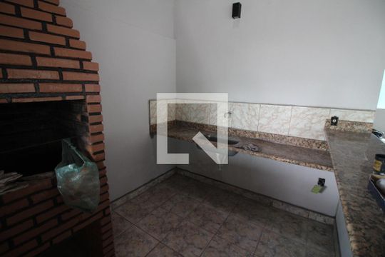 Área gourmet de casa à venda com 4 quartos, 450m² em Diamante, Belo Horizonte