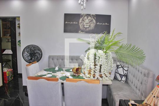 Sala de apartamento à venda com 2 quartos, 63m² em Vila Aprazivel, Guarulhos