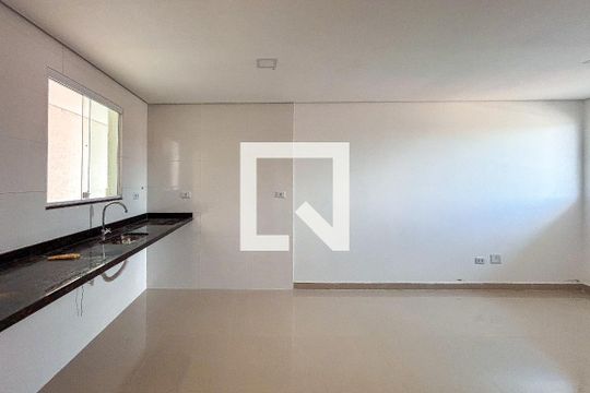 Sala/Cozinha de apartamento para alugar com 2 quartos, 70m² em Jardim Maringa, São Paulo