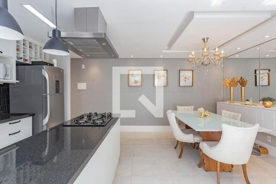 Sala de apartamento à venda com 2 quartos, 63m² em Vila Moraes, São Paulo