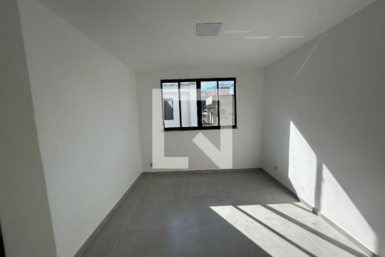 Suite de apartamento à venda com 2 quartos, 100m² em Engenho Novo, Rio de Janeiro