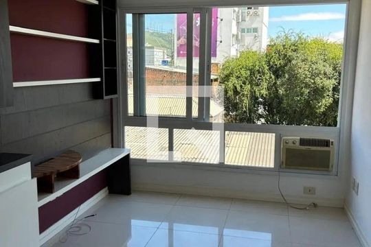 Sala de apartamento à venda com 1 quarto, 38m² em Jardim Botânico, Porto Alegre