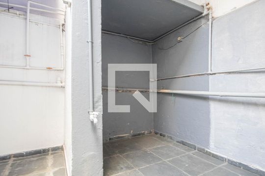 Quintal de casa de condomínio à venda com 2 quartos, 60m² em Carandiru, São Paulo
