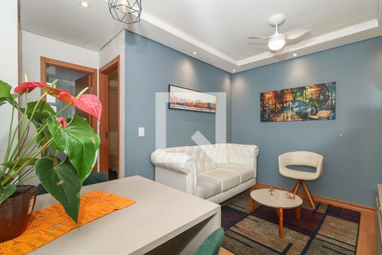 Sala de apartamento à venda com 2 quartos, 36m² em Chácara das Pedras, Porto Alegre