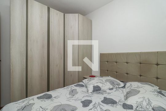 Quarto 2 de apartamento à venda com 2 quartos, 36m² em Chácara das Pedras, Porto Alegre