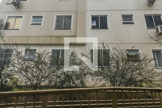 Placa de apartamento à venda com 2 quartos, 36m² em Chácara das Pedras, Porto Alegre