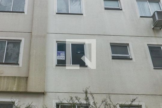 Placa de apartamento à venda com 2 quartos, 36m² em Chácara das Pedras, Porto Alegre