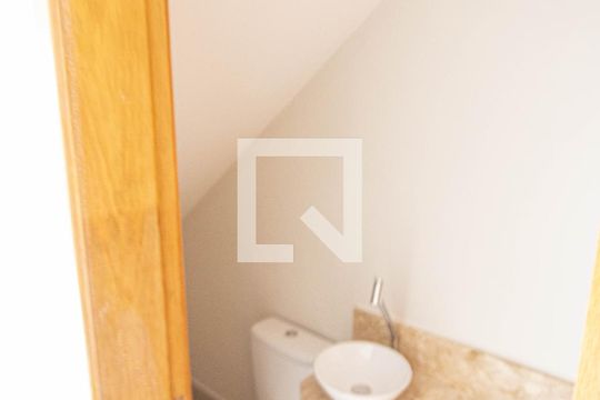 Lavabo de casa à venda com 2 quartos, 52m² em Vila Constança, São Paulo