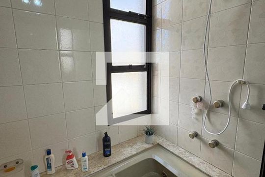 Banheiro da Suíte de casa à venda com 4 quartos, 157m² em Vila Arens, Jundiaí