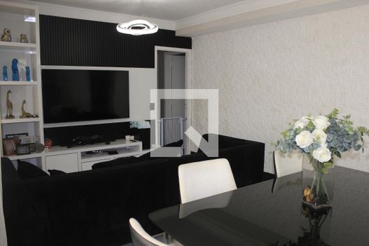 Sala de apartamento à venda com 4 quartos, 115m² em Vila Santo Antonio, Guarulhos