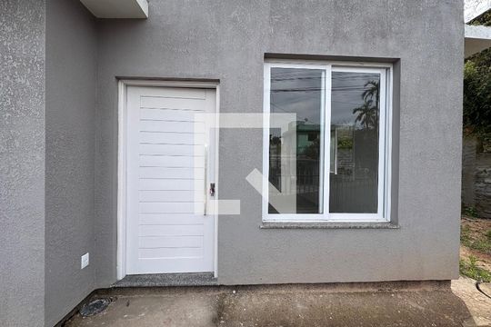 Área Externa de casa à venda com 2 quartos, 62m² em Scharlau, São Leopoldo
