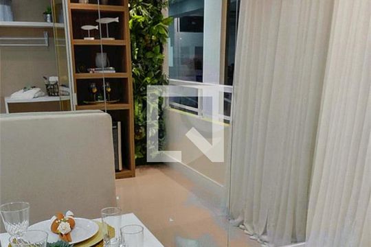 Apartamento à venda com 2 quartos, 46m² em Centro, Diadema
