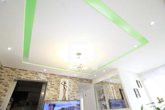 Sala de apartamento para alugar com 2 quartos, 72m² em Jardim das Margaridas, Salvador