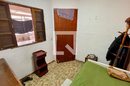 Quarto 1 de casa à venda com 6 quartos, 344m² em Parque Santo Antonio, Guarulhos