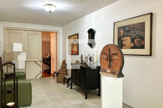 Entrada de apartamento à venda com 4 quartos, 288m² em Ipanema, Rio de Janeiro
