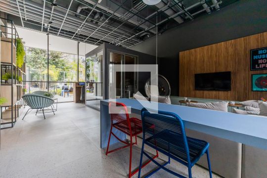 Área comum de kitnet/studio para alugar com 1 quarto, 27m² em Pinheiros, São Paulo