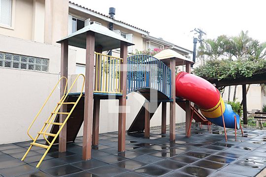Área comum de casa à venda com 3 quartos, 110m² em Humaitá, Porto Alegre