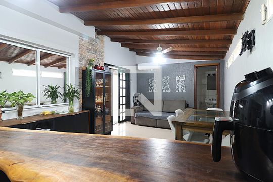 Cozinha - Sala de Jantar de casa à venda com 3 quartos, 110m² em Humaitá, Porto Alegre