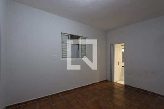 Quarto 2 de casa para alugar com 2 quartos, 70m² em Cidade São Mateus, São Paulo