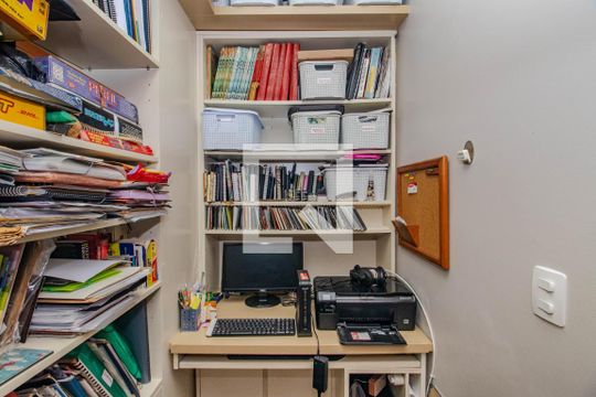 Sala de apartamento à venda com 3 quartos, 97m² em Rio Branco, Porto Alegre