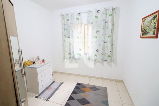 Quarto de casa à venda com 3 quartos, 375m² em Vila Osasco, Osasco
