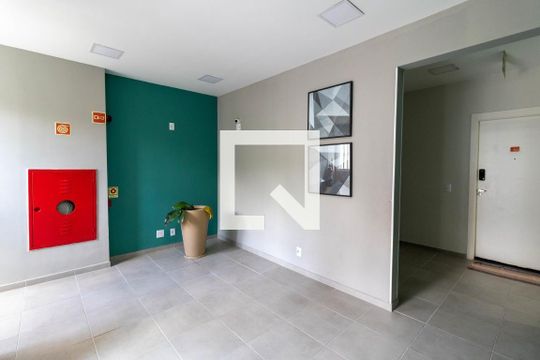 Hall de entrada de apartamento à venda com 2 quartos, 38m² em Vila Santa Maria, São Paulo
