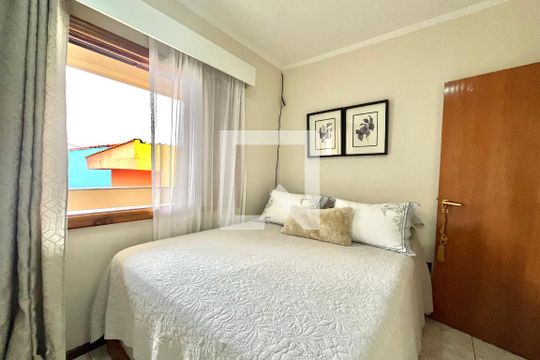 Quarto 1 de casa para alugar com 4 quartos, 530m² em Americanópolis, São Paulo