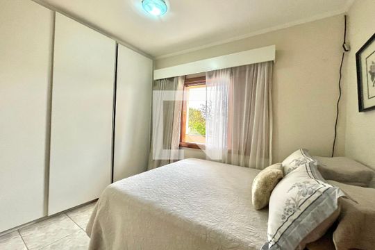 Quarto 1 de casa para alugar com 4 quartos, 530m² em Americanópolis, São Paulo