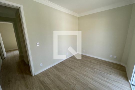 Quarto 1 de casa de condomínio para alugar com 2 quartos, 15m² em Quinta dos Angicos, Cotia