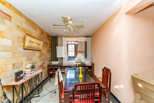 Sala 3 de casa à venda com 3 quartos, 300m² em Alto Caiçaras, Belo Horizonte