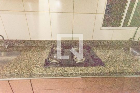 Cozinha de apartamento à venda com 2 quartos, 60m² em Parque Fazendinha, Campinas