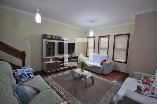 Sala de casa para alugar com 4 quartos, 350m² em Jardim Guapira, São Paulo